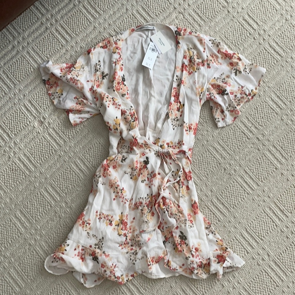 COPY - NWT floral dress